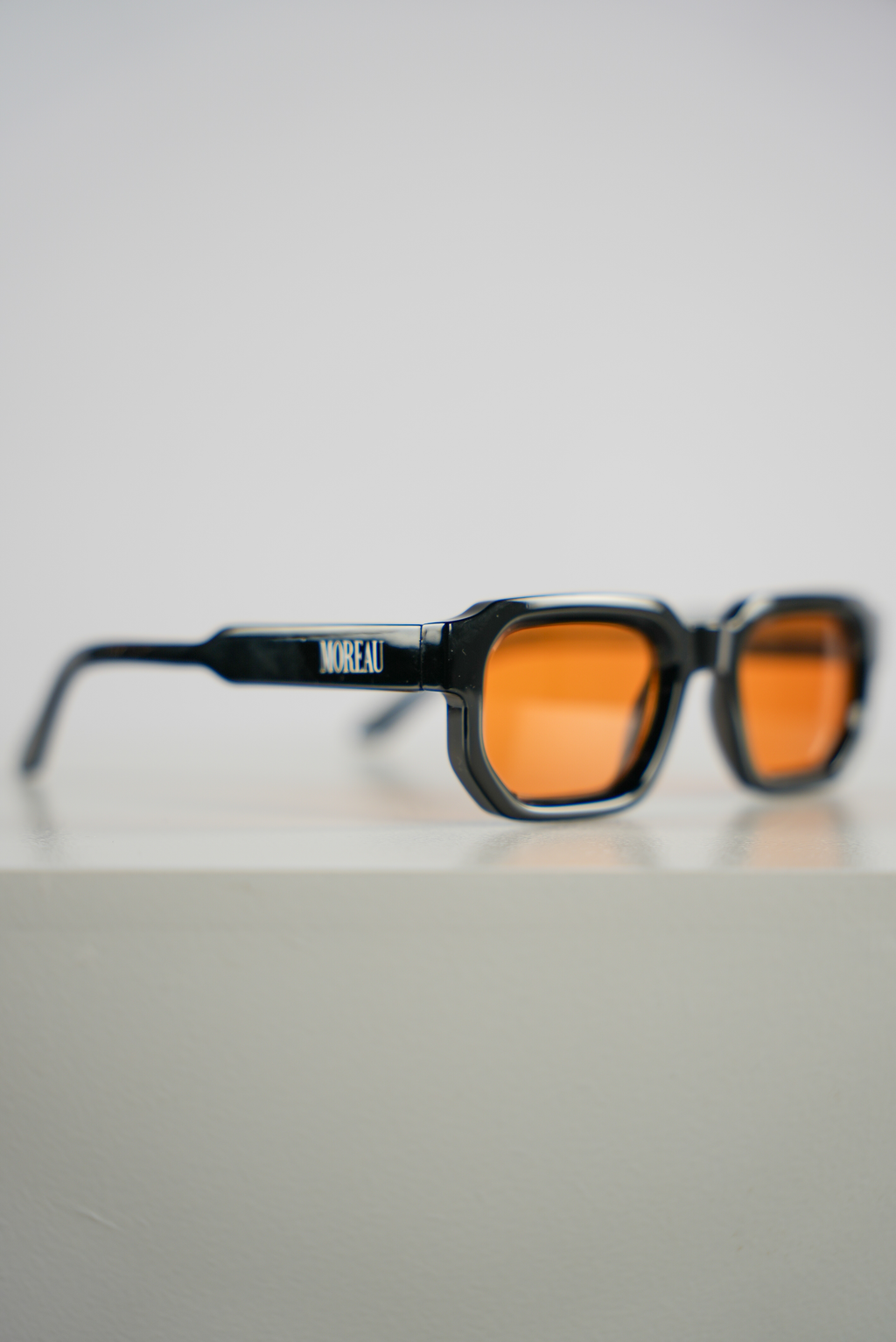 M Classic [BLACK/ORANGE]