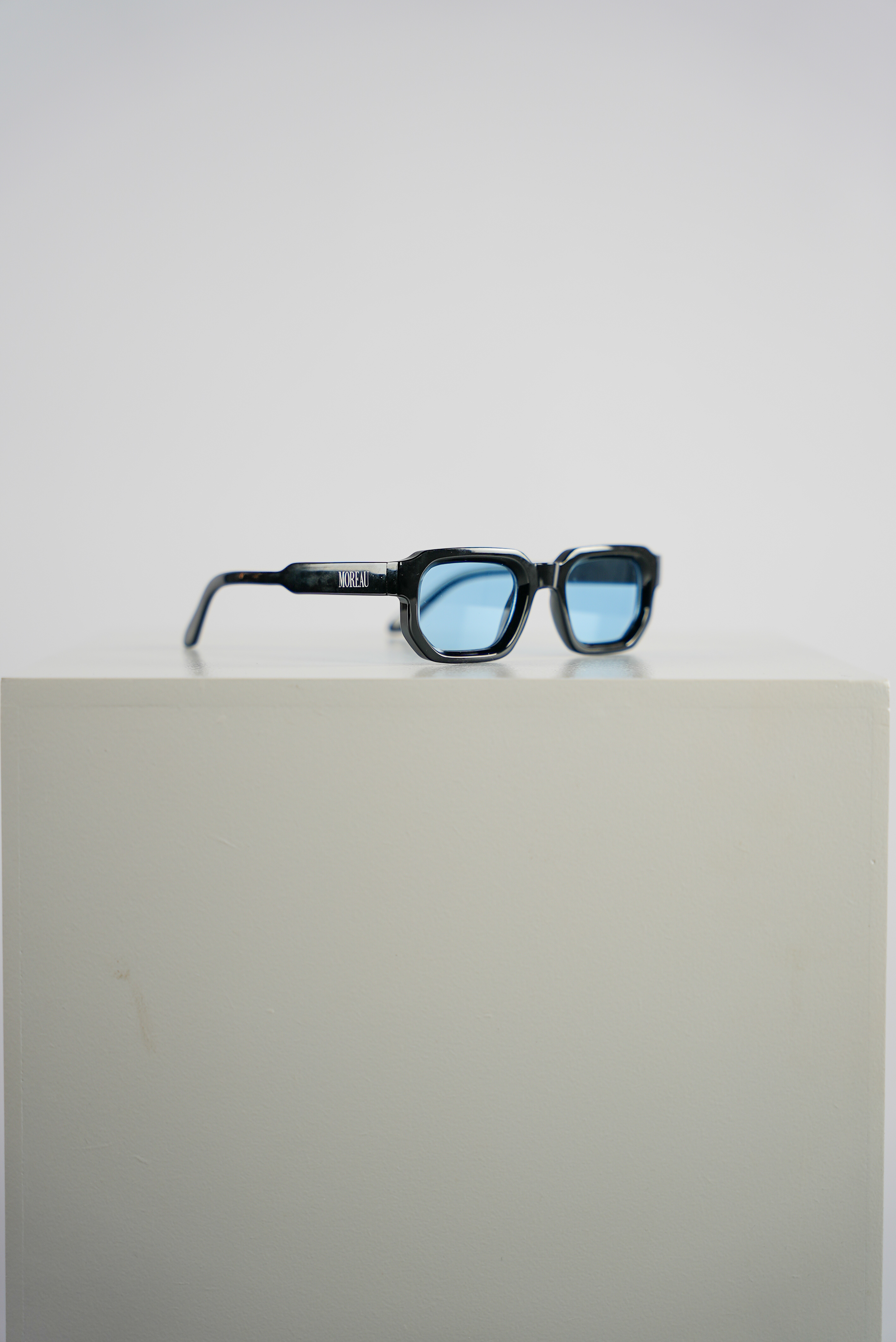 M Classic [BLACK/BLUE]